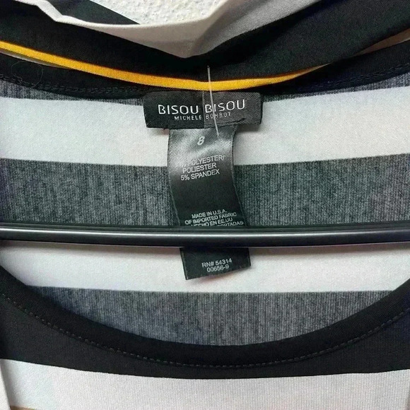 Bisou Bisou body con dress - Picture 3 of 3